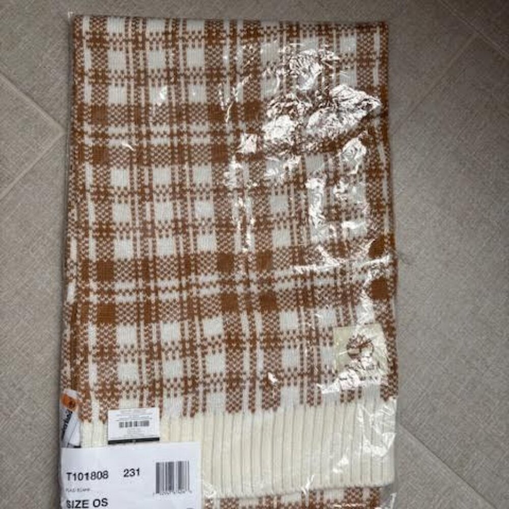 NWT Timberline Buffalo Plaid Scarf OS